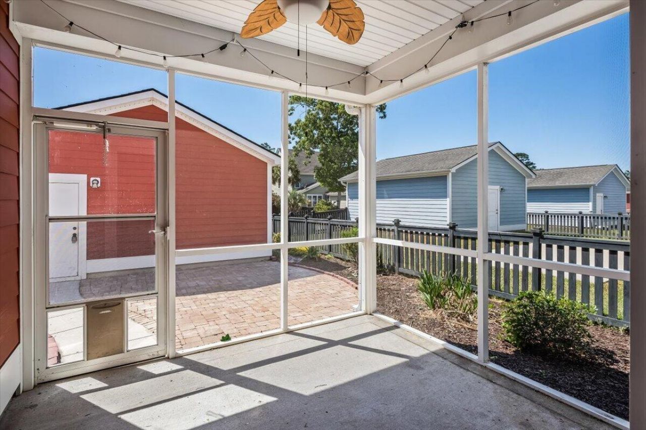 1917 Gammon Street Photo 5