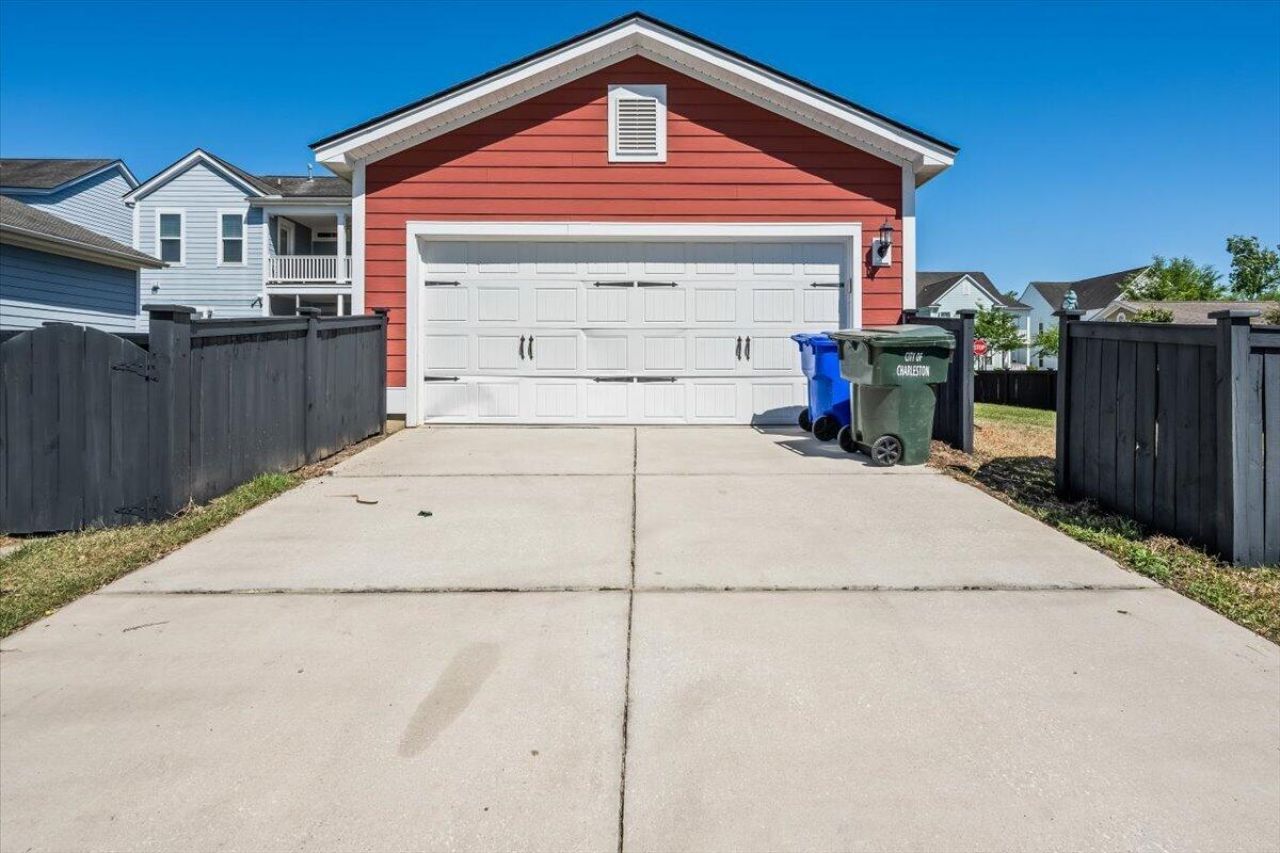 1917 Gammon Street Photo 7