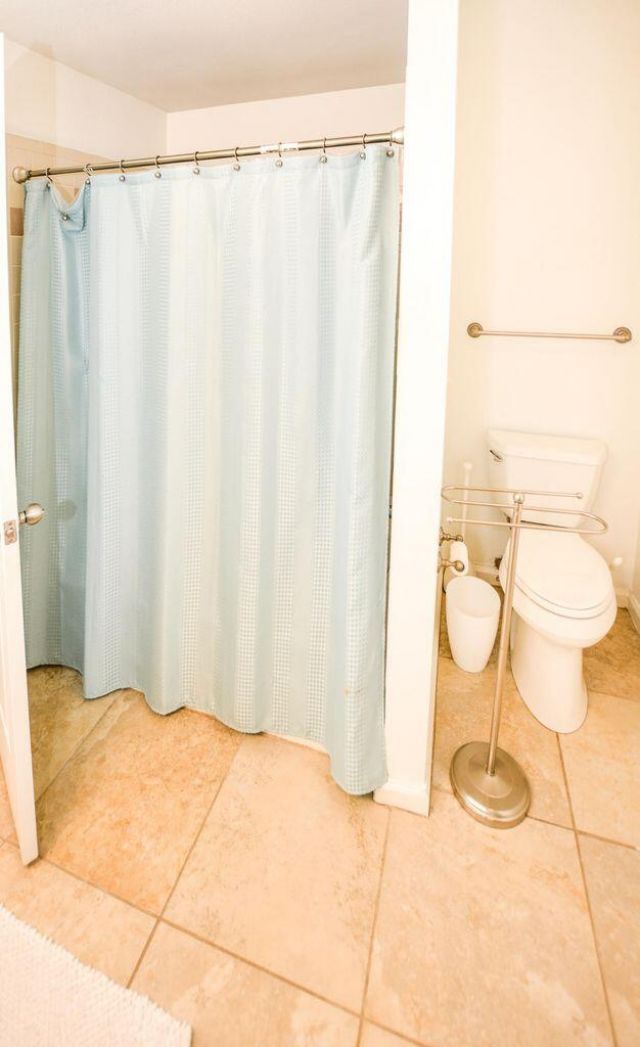 700 Daniel Ellis Drive Photo 13