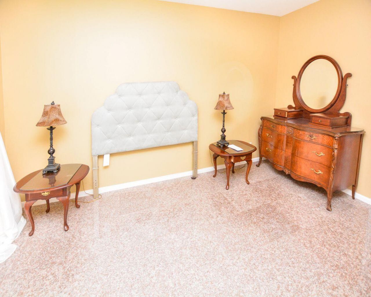 700 Daniel Ellis Drive Photo 14