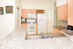 700 Daniel Ellis Drive photo 4