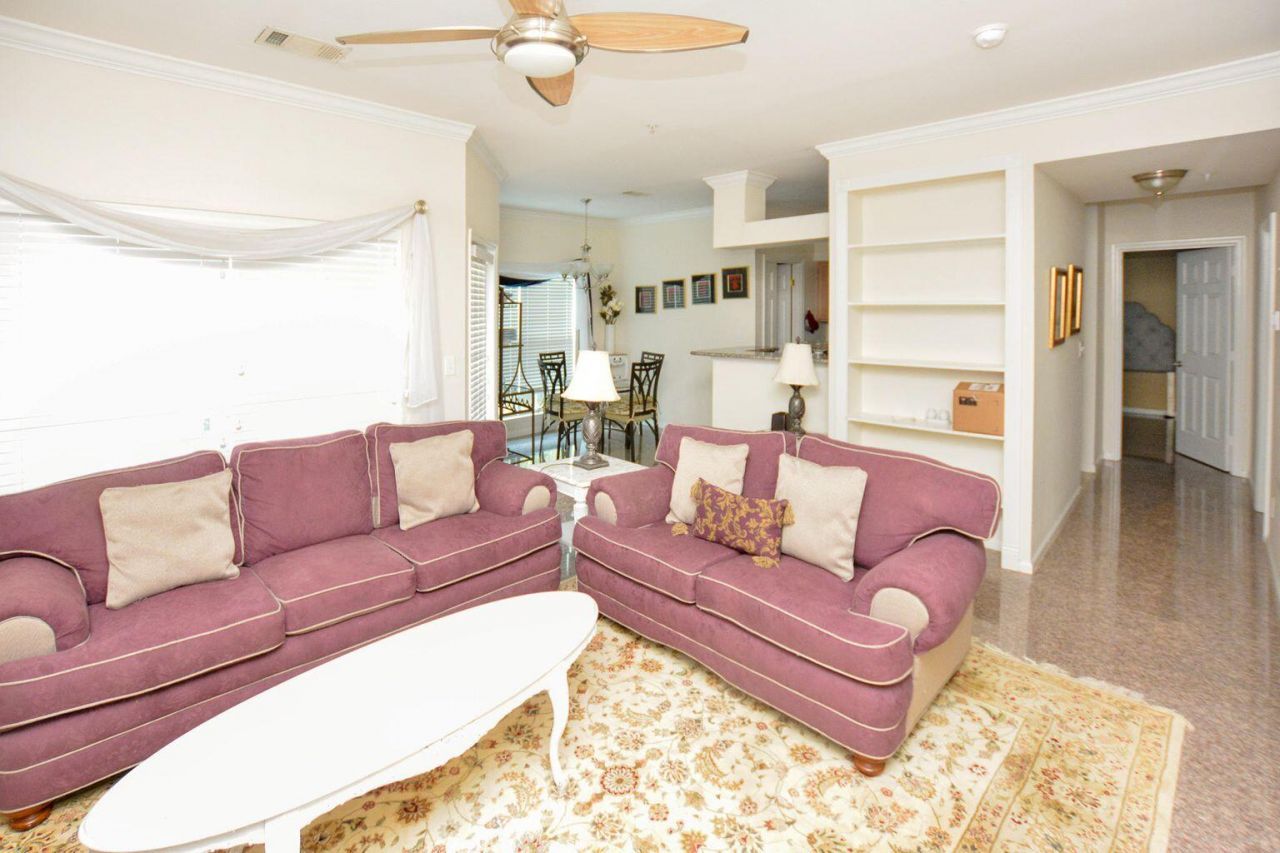 700 Daniel Ellis Drive Photo 7