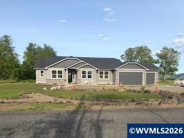 348 E Kisling Av, Brownsville, OR 97327