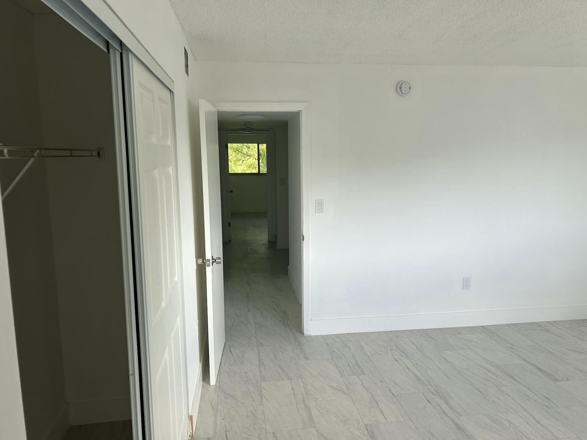 701 N Pine Island Road, Unit 304, Plantation, FL 33324 Photo