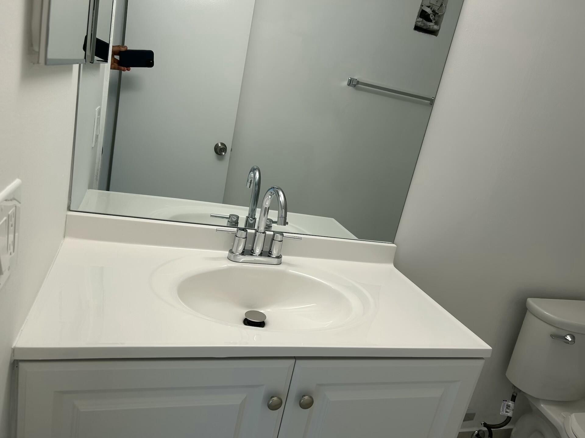 701 N Pine Island Road, Unit 304, Plantation, FL 33324 Photo