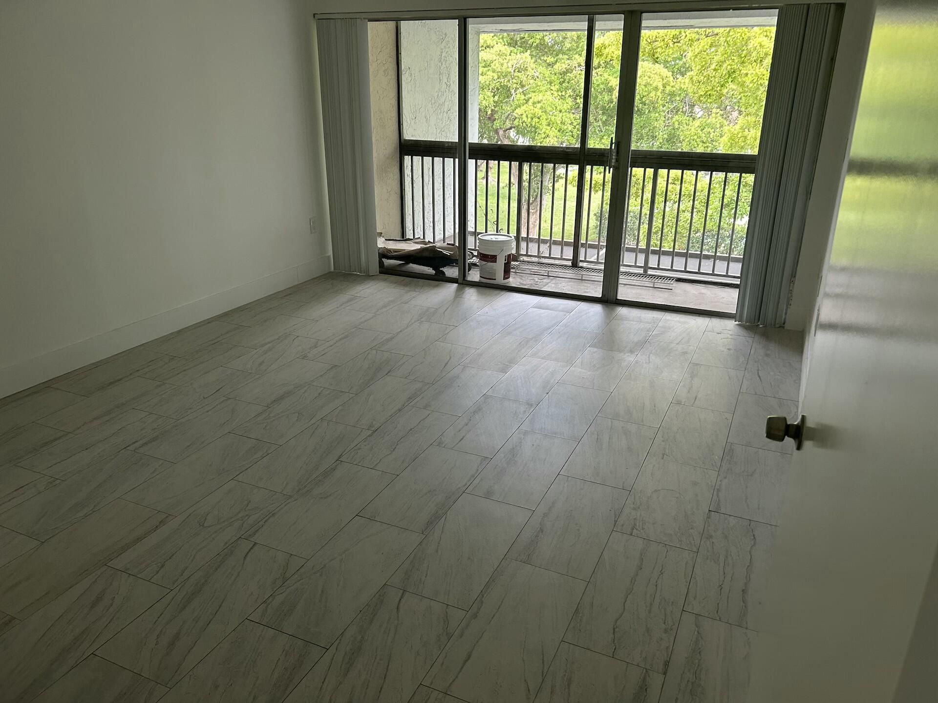 701 N Pine Island Road, Unit 304, Plantation, FL 33324 Photo
