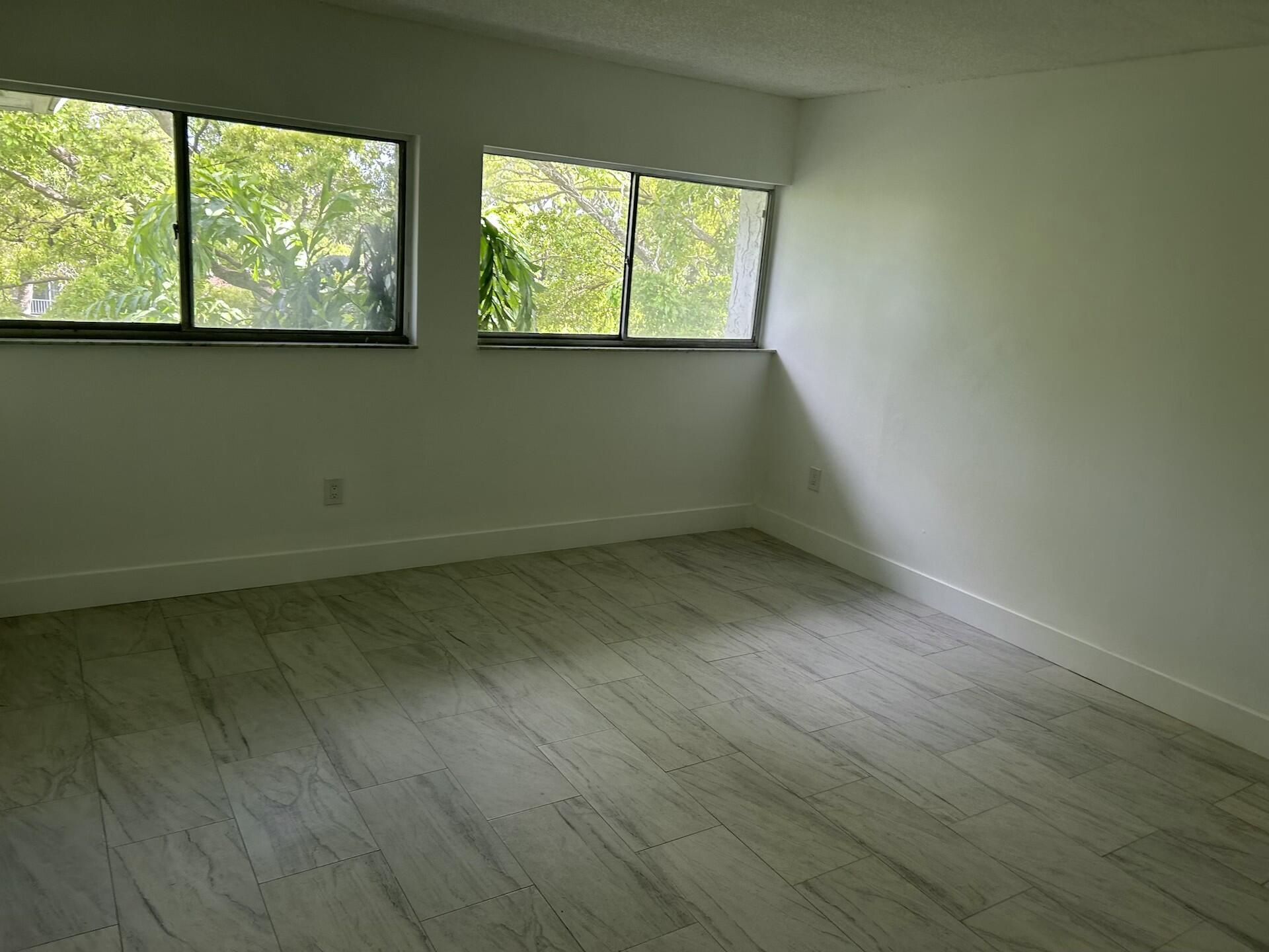 701 N Pine Island Road, Unit 304, Plantation, FL 33324 Photo