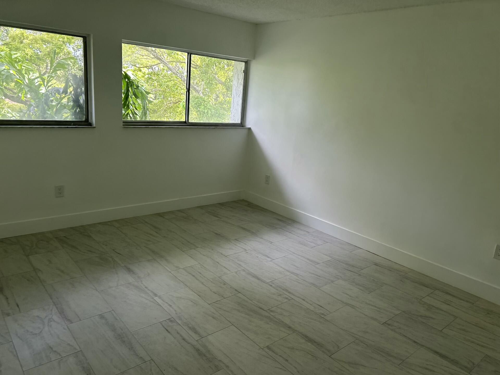 701 N Pine Island Road, Unit 304, Plantation, FL 33324 Photo