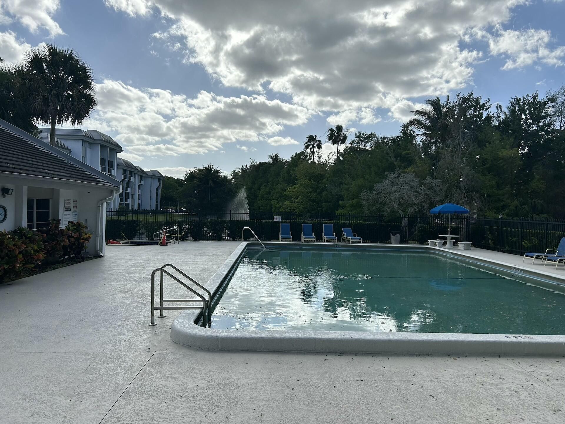 701 N Pine Island Road, Unit 304, Plantation, FL 33324 Photo