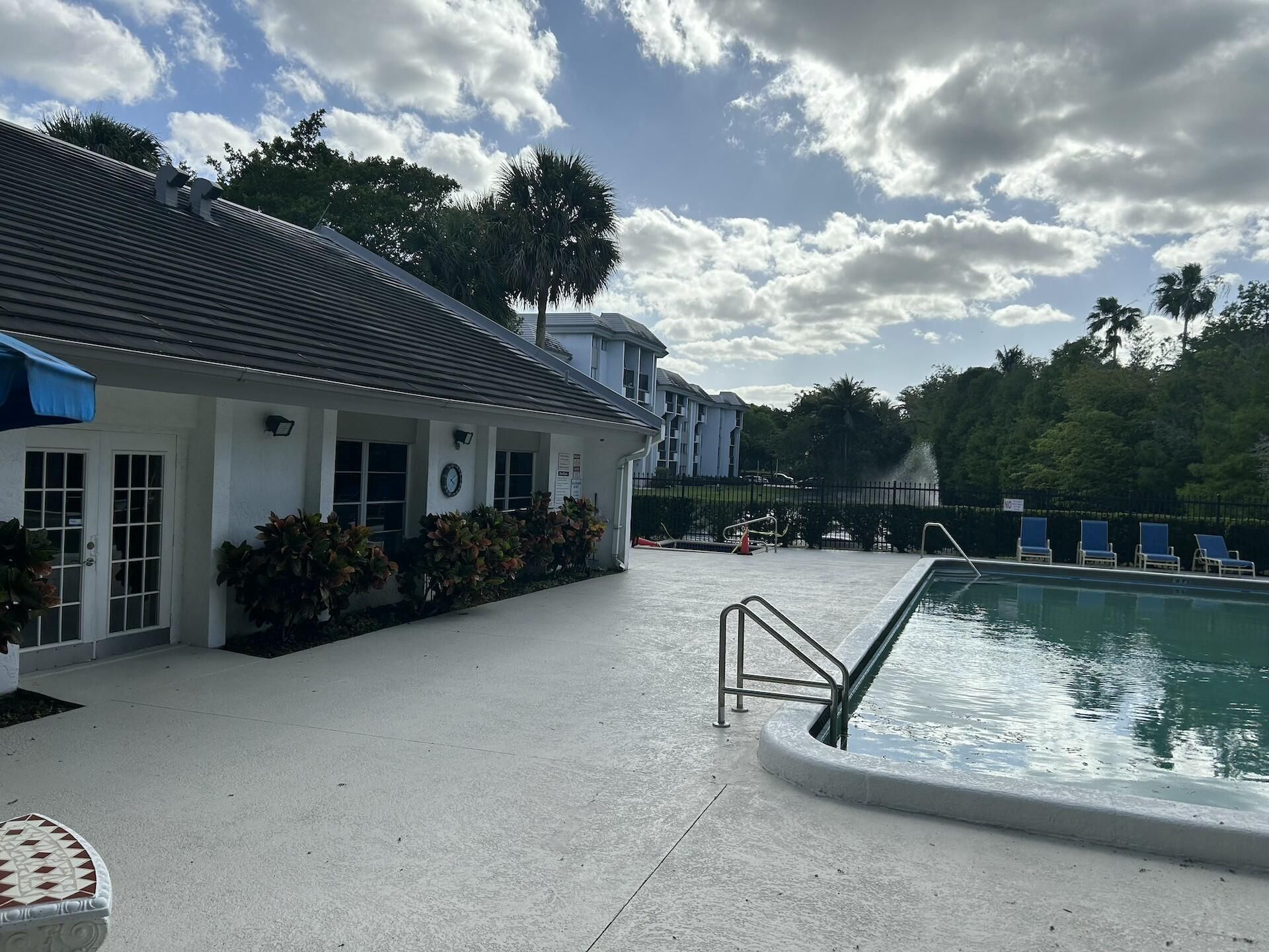 701 N Pine Island Road, Unit 304, Plantation, FL 33324 Photo