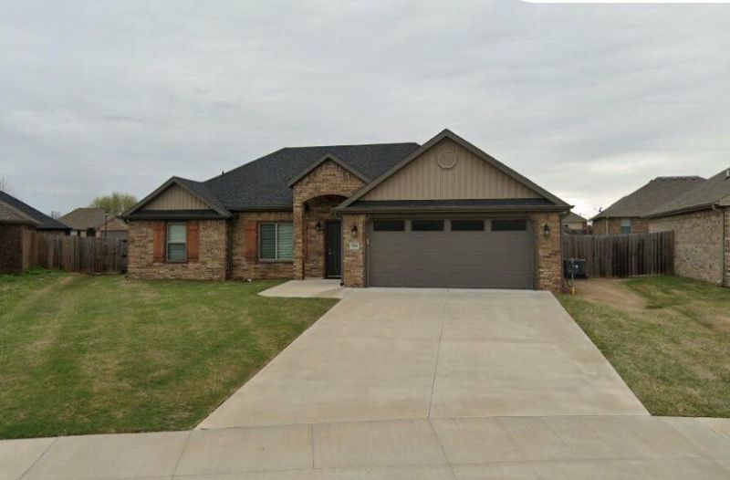 1704 Charismatic Drive, Prairie Grove, AR 72753 Main Photo