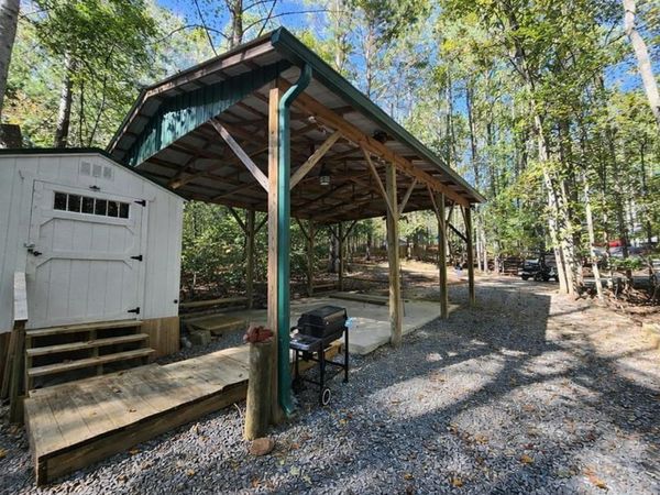 276 13th Street, Ellijay, GA 30540