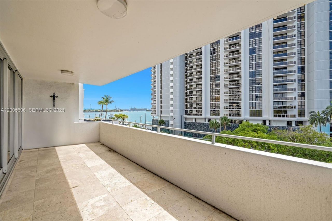 11 Island Ave , Unit 411, Miami Beach, FL 33139 Photo