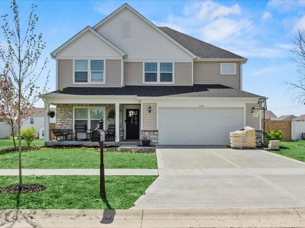 1604 Raymond Avenue, Bellefontaine, OH 43311