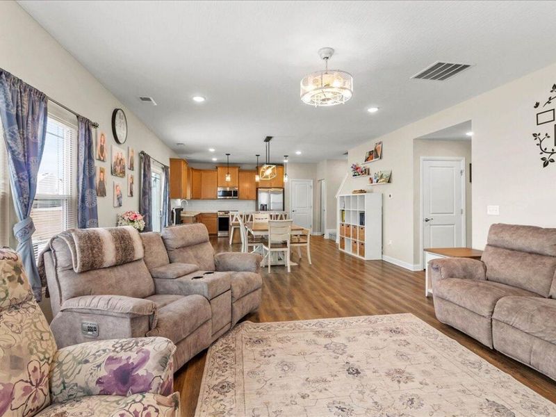 1604 Raymond Avenue, Bellefontaine, OH 43311 Photo 14