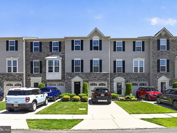 31 VILLAGE GREEN LANE, SICKLERVILLE, NJ 08081