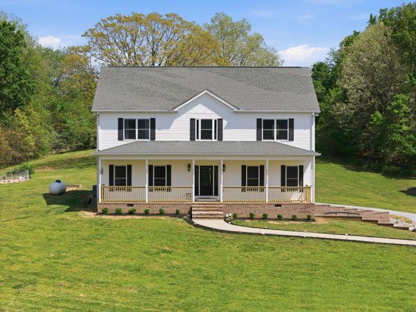985 Furnace Hollow Road, Dickson, TN 37055