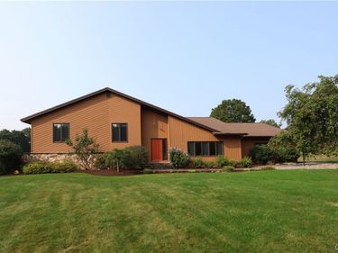 5002 Saddlebrook Drive , Fayetteville, NY 13066