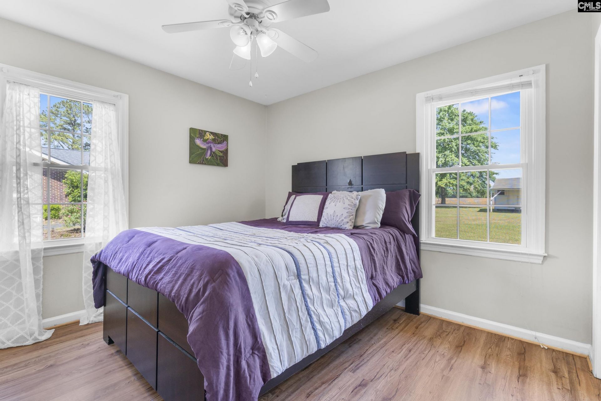 607 E Hampton  Photo 12