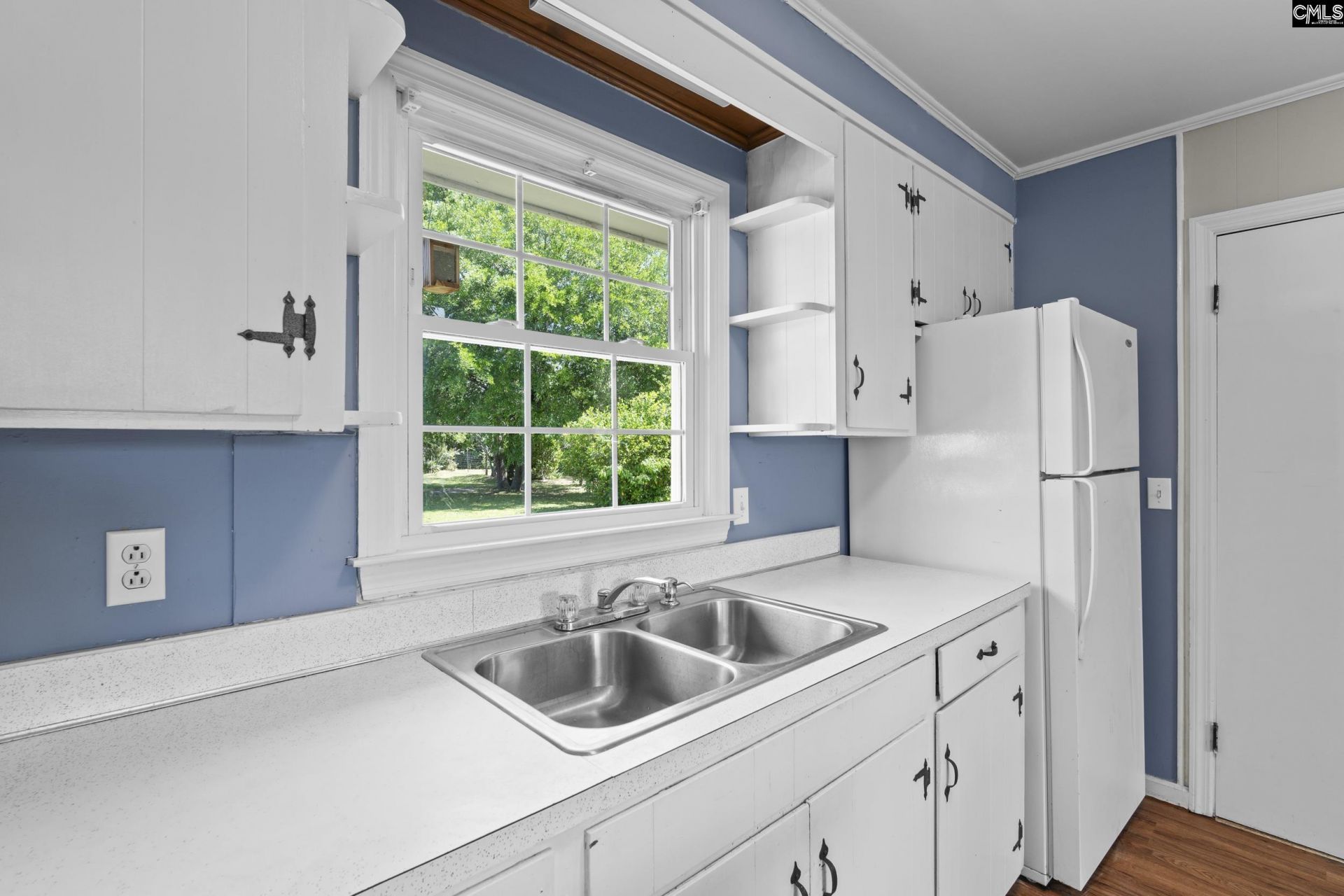 607 E Hampton  Photo 7