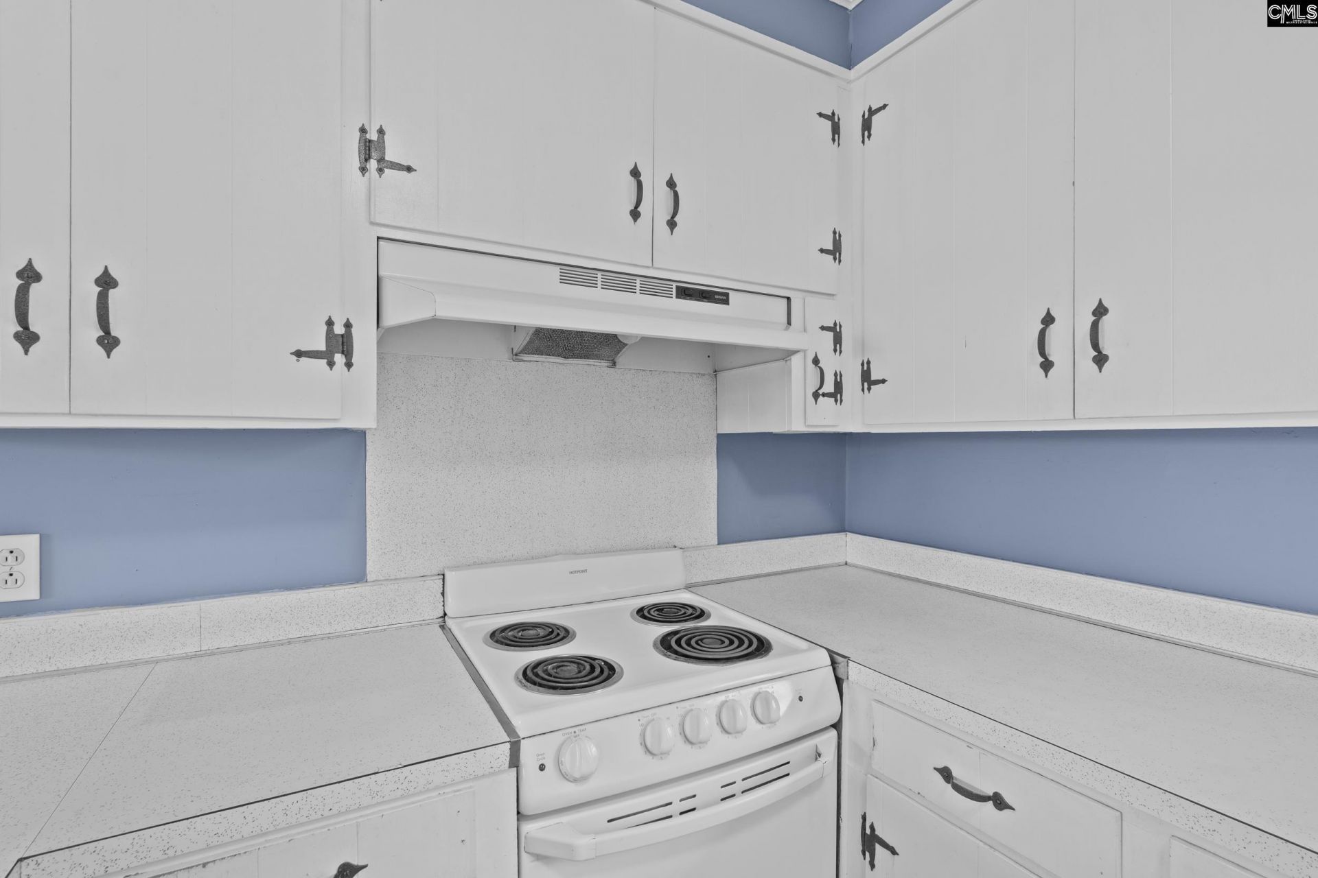 607 E Hampton  Photo 8