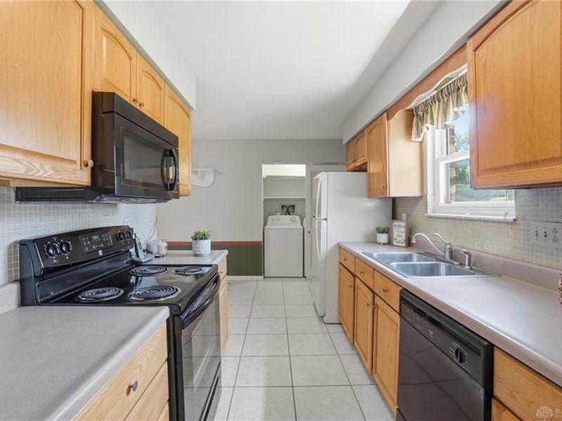 152 Lake Forest Drive, West Carrollton, OH 45449 Photo 19