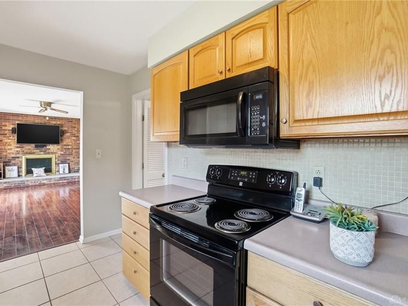 152 Lake Forest Drive, West Carrollton, OH 45449 Photo 21