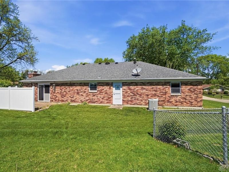 152 Lake Forest Drive, West Carrollton, OH 45449 Photo 44