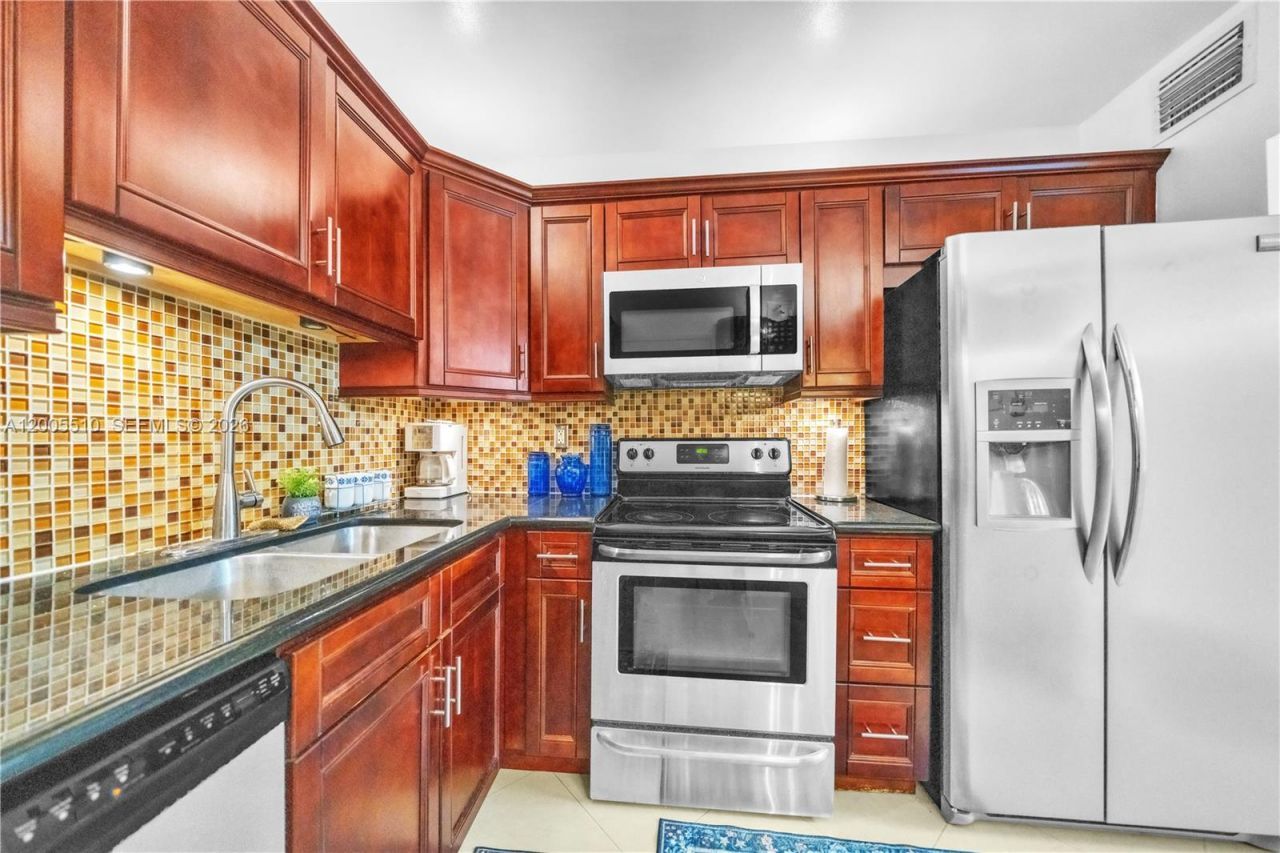 3725 S Ocean Dr , Unit 1220, Hollywood, FL 33019 Photo