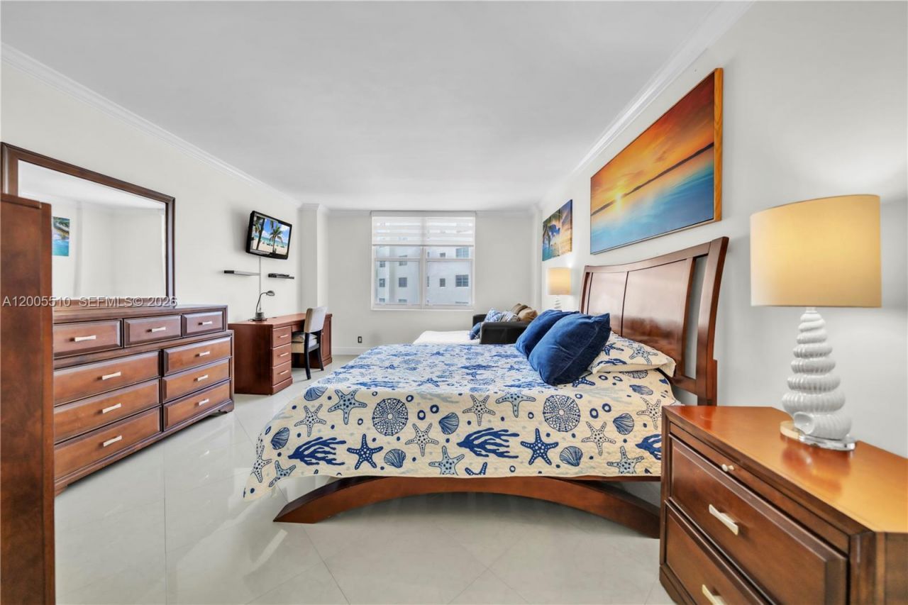 3725 S Ocean Dr , Unit 1220, Hollywood, FL 33019 Photo