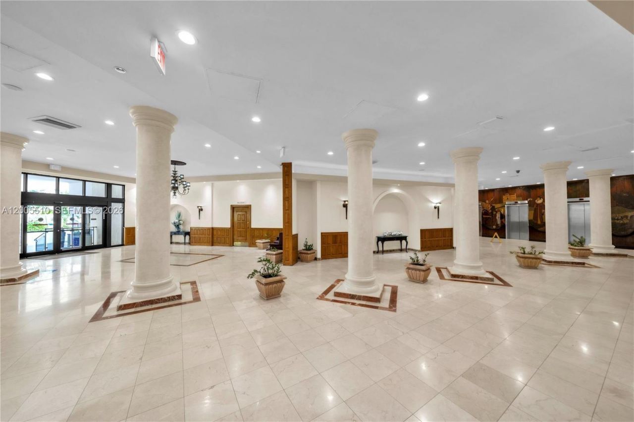 3725 S Ocean Dr , Unit 1220, Hollywood, FL 33019 Photo