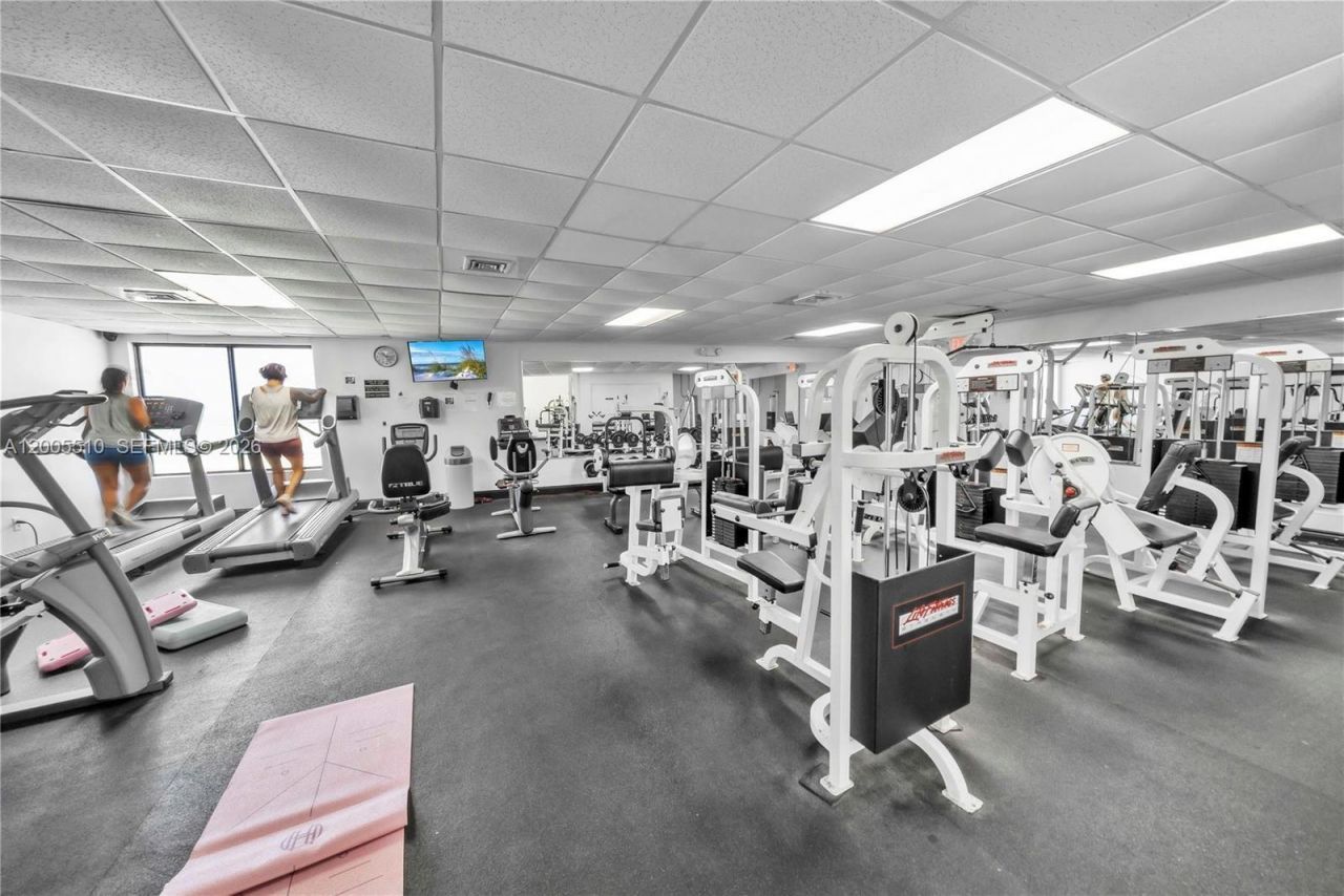 3725 S Ocean Dr , Unit 1220, Hollywood, FL 33019 Photo