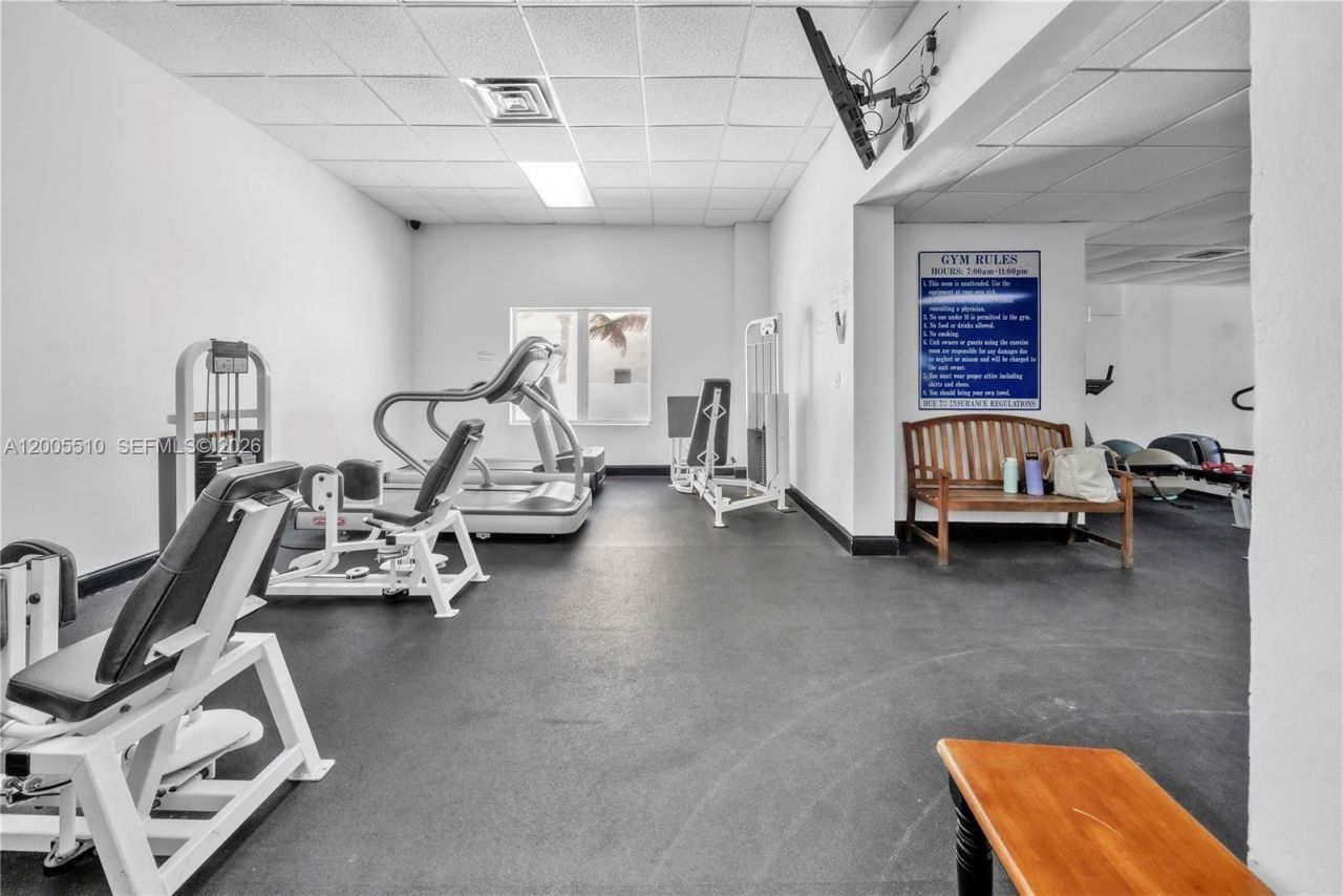 3725 S Ocean Dr , Unit 1220, Hollywood, FL 33019 Photo