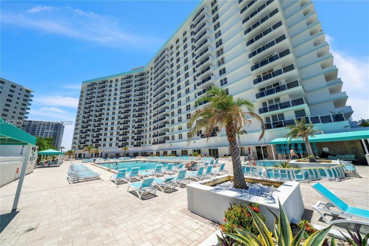 3725 S Ocean Dr , Unit 1220, Hollywood, FL 33019 Photo