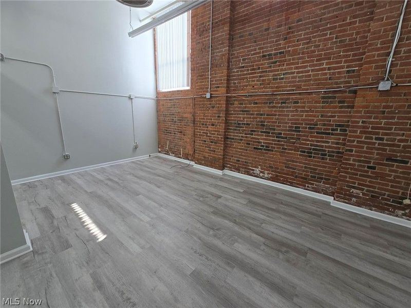 1667 E 40th Street, Cleveland, OH 44103 Photo 12