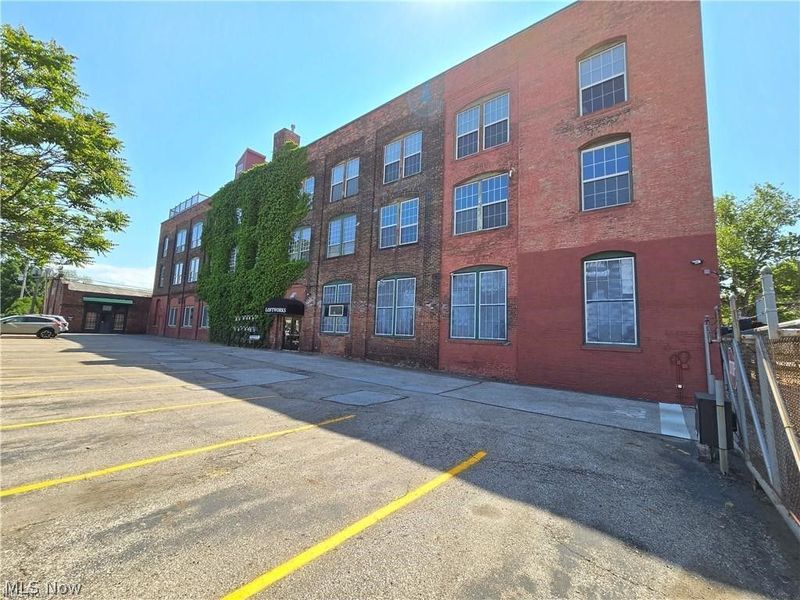 1667 E 40th Street, Cleveland, OH 44103 Photo 33