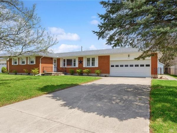 686 Kathryn Drive, Wilmington, OH 45177