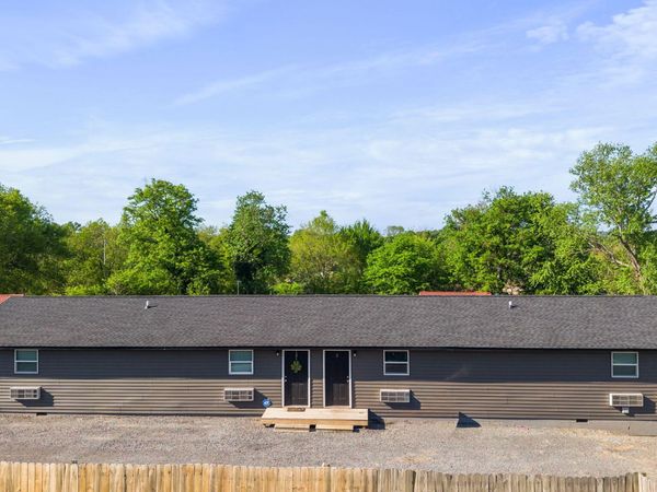 555 Wildwood Avenue SE, Cleveland, TN 37311