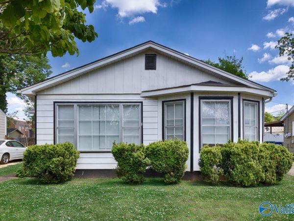 2507 Pansy Street SW, Huntsville, AL 35801