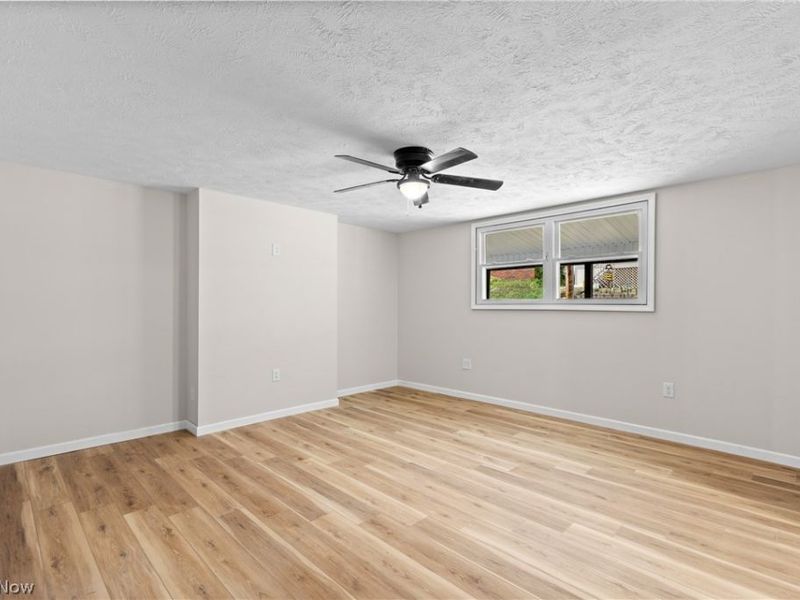 412 Concord Street, Martins Ferry, OH 43935 Photo 6