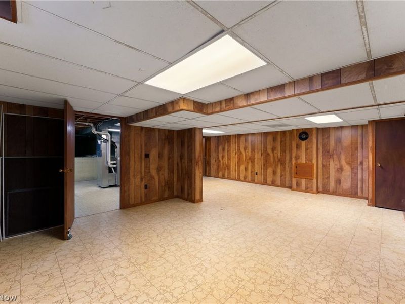 2085 Woodland Trace Street, Austintown, OH 44515 Photo 32