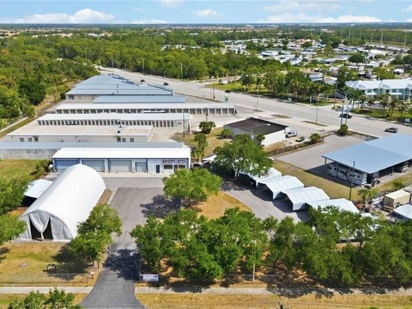 180 ARTISTS AVENUE , ENGLEWOOD, FL 34223