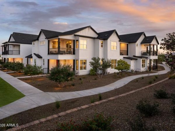 11300 N CASA DEGA Drive, Unit 1075, Surprise, AZ 85388