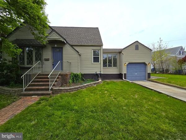 20 UNION AVENUE , BELLMAWR, NJ 08031