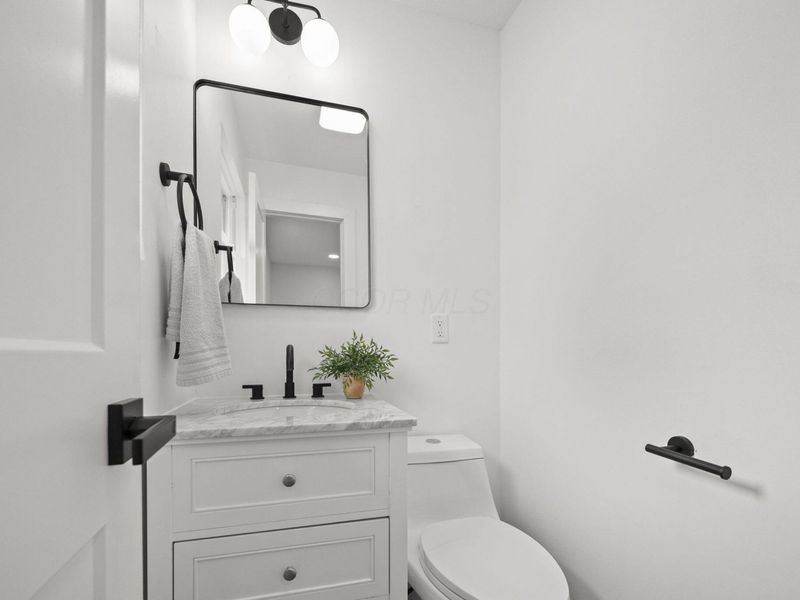 1071 Loring Road, Columbus, OH 43224 Photo 19