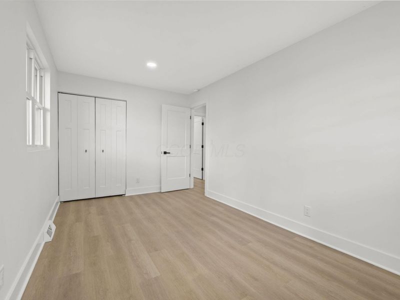 1071 Loring Road, Columbus, OH 43224 Photo 21