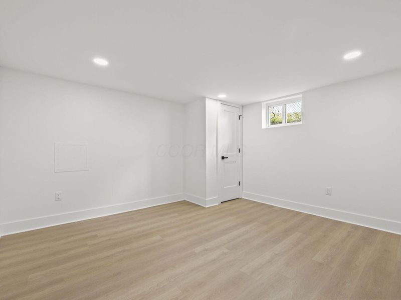 1071 Loring Road, Columbus, OH 43224 Photo 28