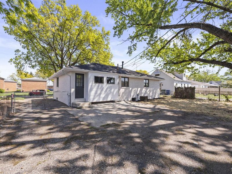 1071 Loring Road, Columbus, OH 43224 Photo 31