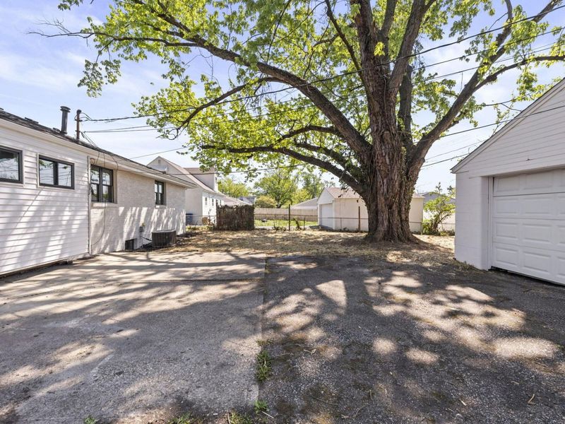 1071 Loring Road, Columbus, OH 43224 Photo 33