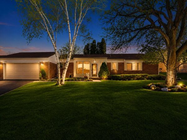 5327 Fairway Court, West Bloomfield, MI 48323